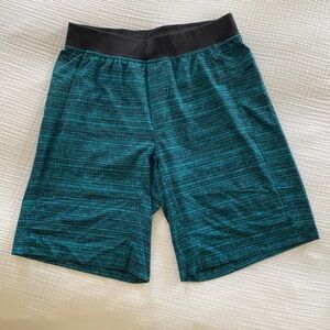 Lululemon men’s core short size large